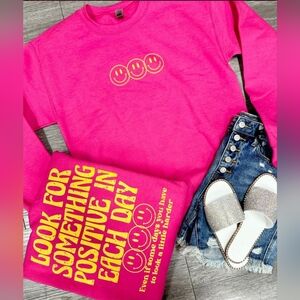 Vibrant Pink Smiley Graphic Sweatshirt